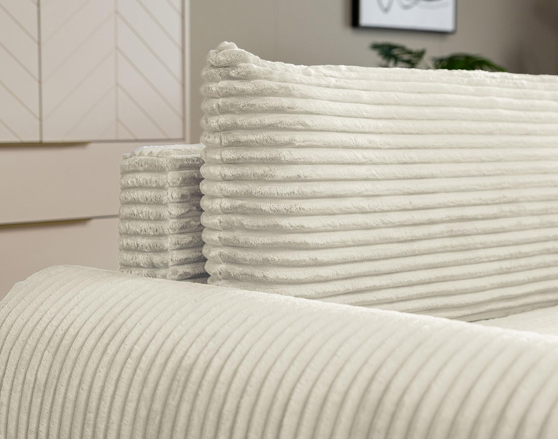 Canapé d'angle droit 4 places convertible avec coffre en velours côtelé grosses côtes Silvano Canapé d'angle droit 4 places convertible avec coffre en velours côtelé grosses côtes Silvano