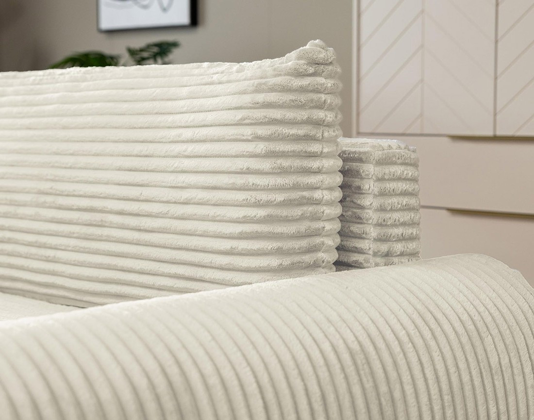 Canapé d'angle gauche 4 places convertible avec coffre en velours côtelé grosses côtes Silvano Canapé d'angle gauche 4 places convertible avec coffre en velours côtelé grosses côtes Silvano