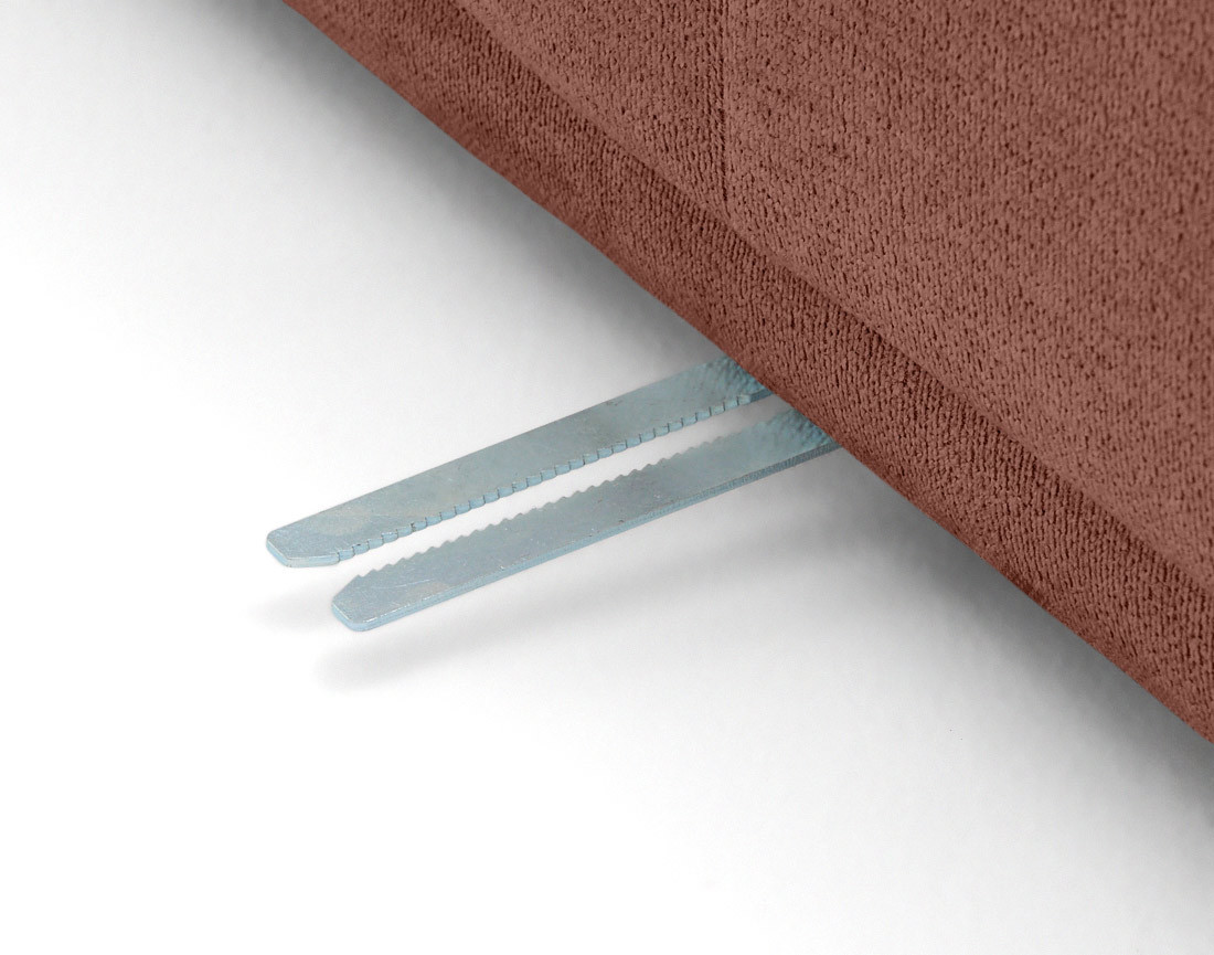 Canapé d'angle gauche 4 places avec têtières réglables en tissu texturé Matera