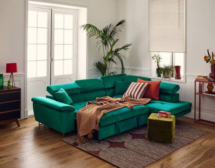 Canapé d'angle droit 5 places convertible avec coffre et têtières réglables en velours Dimas