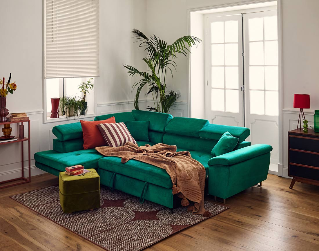 Canapé d'angle gauche 5 places convertible avec coffre et têtières réglables en velours Dimas