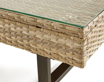 Salon de jardin d’angle en résine beige et grise 5 places coussins gris clair et table incluse Sashi