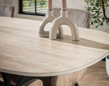 Table à manger plateau en céramique effet travertin pieds en acier 4 à 6 personnes Ruben