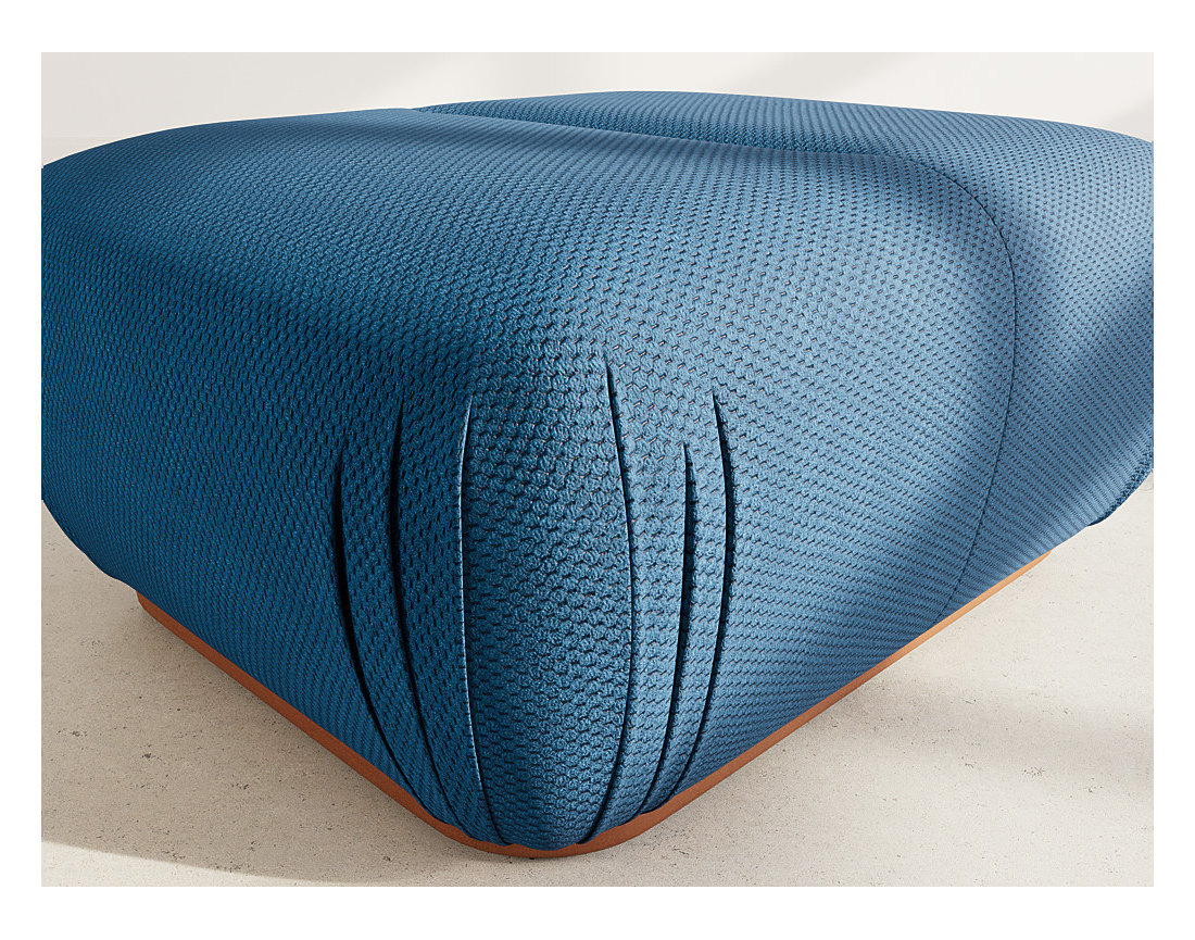 Pouf en velours texturé Penelope