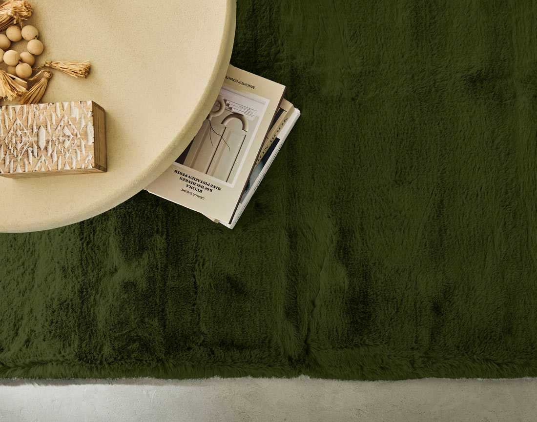 Tapis rectangulaire fausse fourrure vert Joy