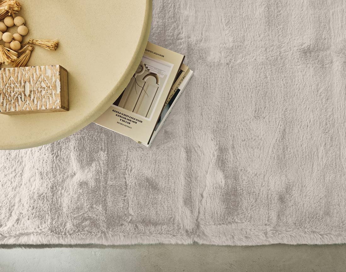 Tapis rectangulaire fausse fourrure blanc Joy