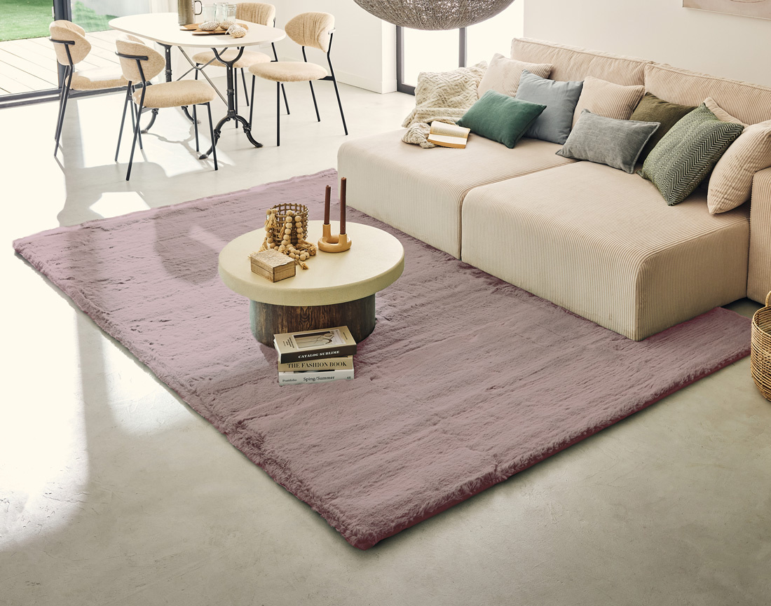 Tapis rectangulaire fausse fourrure rose Joy