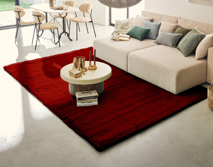 Tapis rectangulaire fausse fourrure rouge Joy