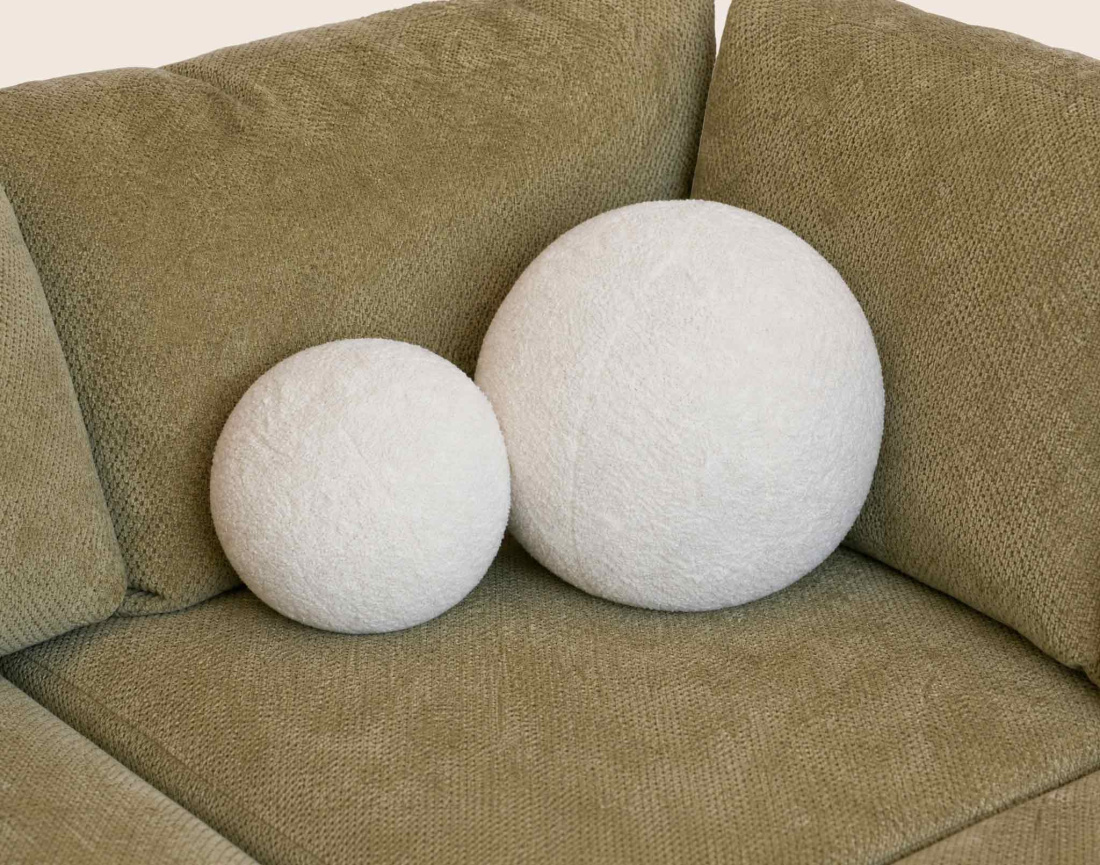 Lot de 2 coussins boules...