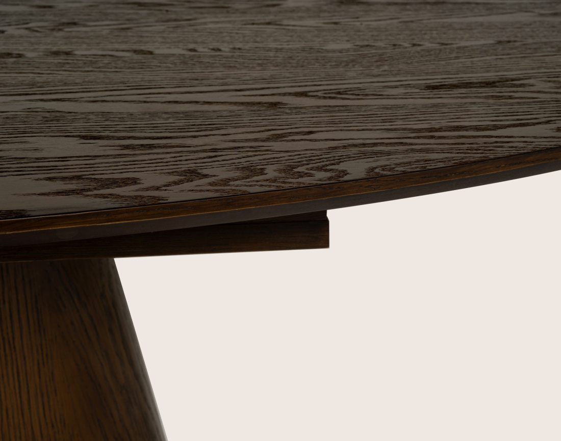 Table à manger CLOVIS extensible plateau en plaqué chêne 6 à 8 personnes | Best Mobilier