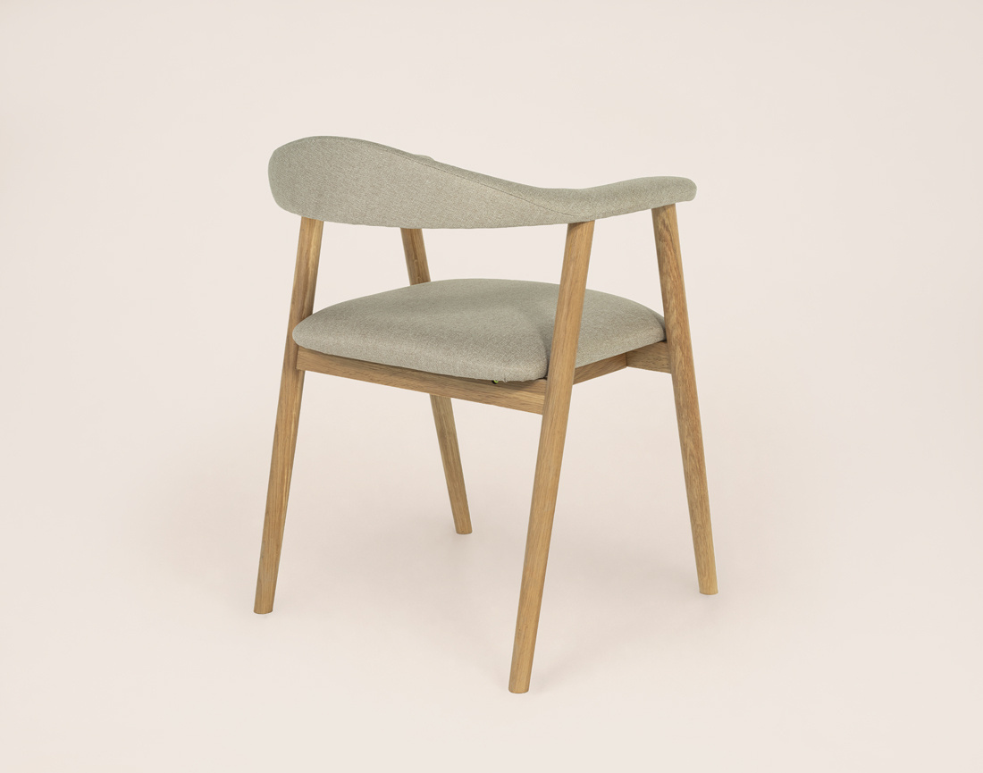 Chaise LORE en chêne massif et tissu | Best Mobilier