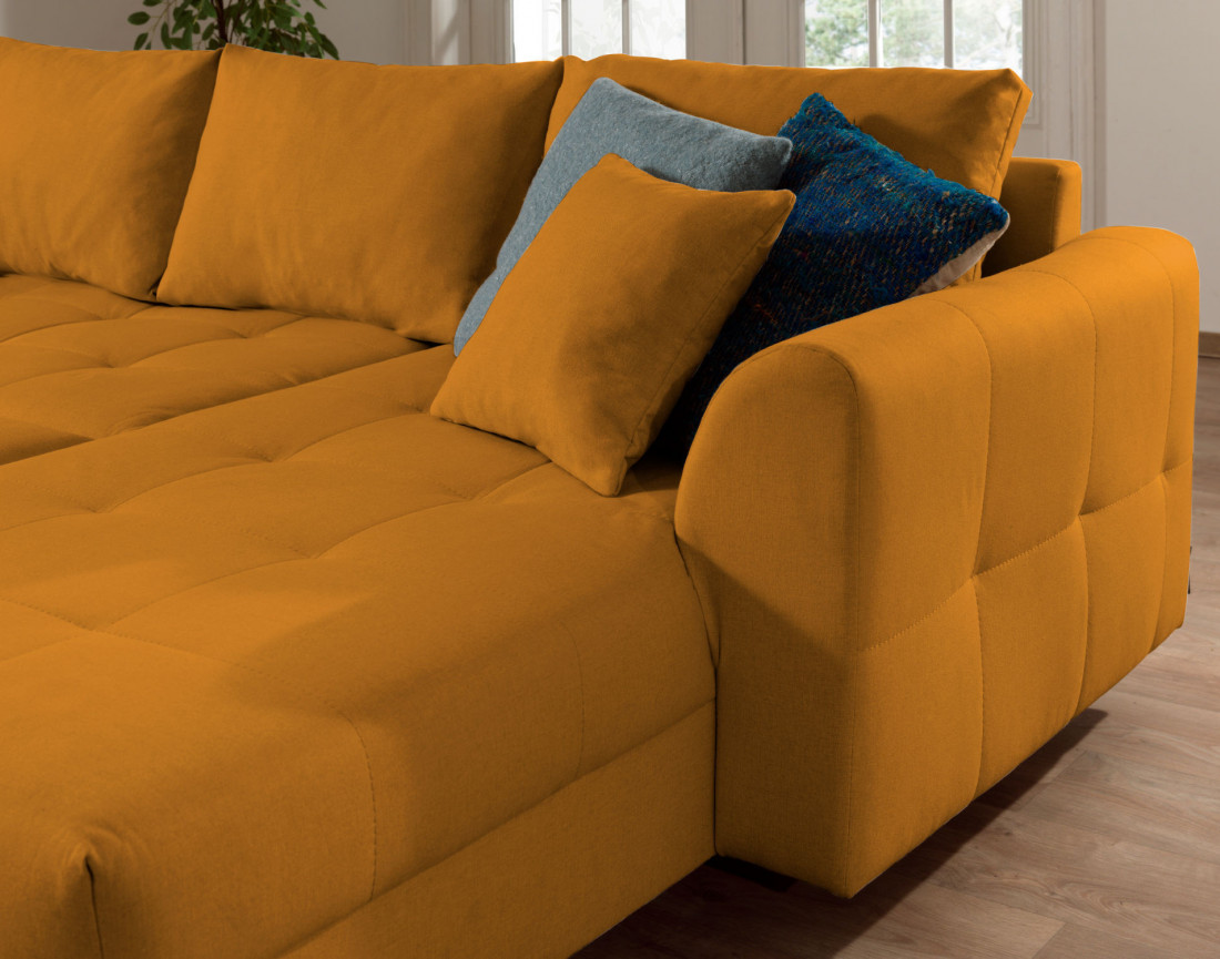 Canapé panoramique Rune 7 places avec pouf d'appoint style scandinave