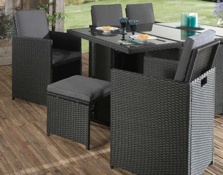 Fira - Salon de jardin encastrable 10 places - en résine tressée - Noir avec coussins gris + housse de protection