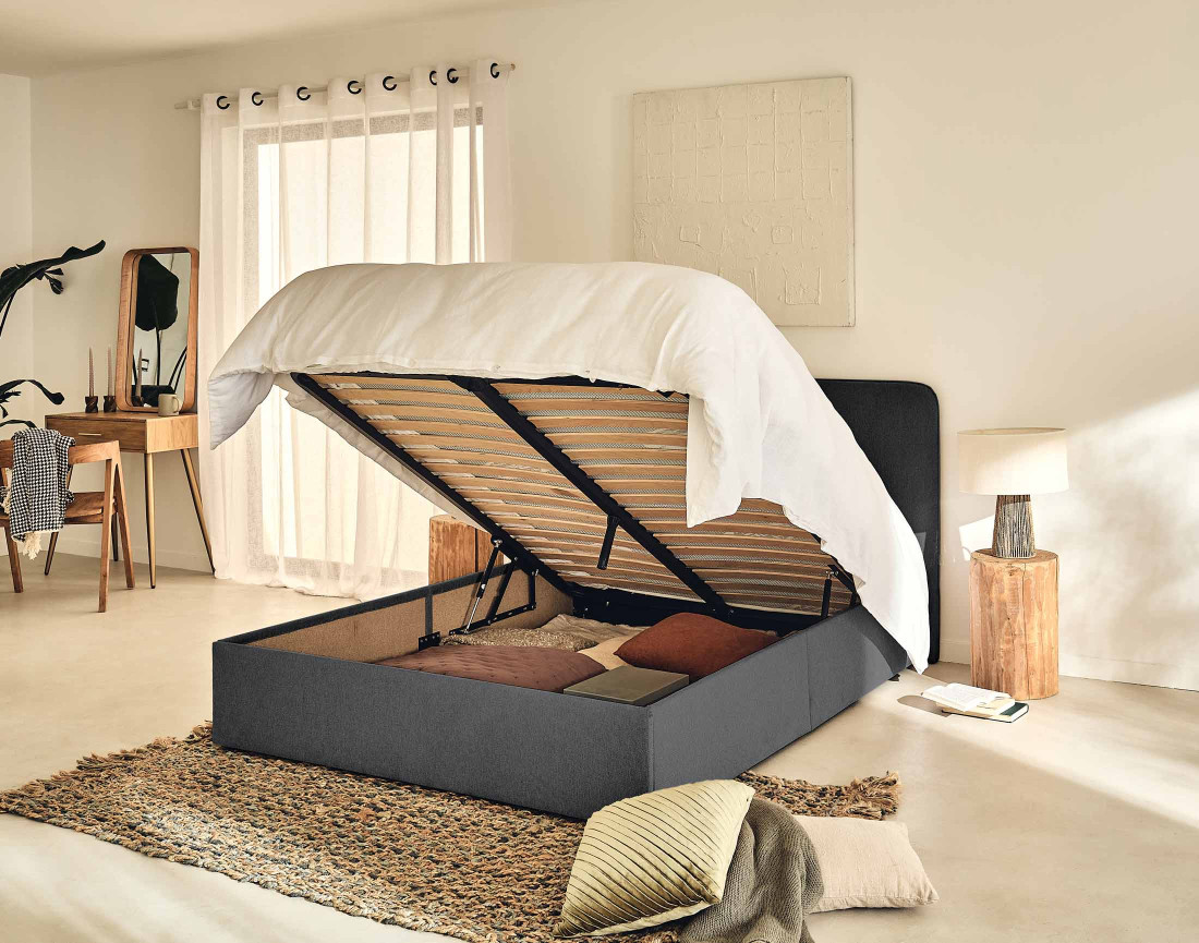 Lit coffre 160x200 cm avec sommier inclus en tissu Goyave