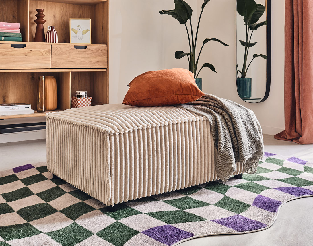 Pouf en velours côtelé grosses côtes Stella Pouf en velours côtelé grosses côtes Stella