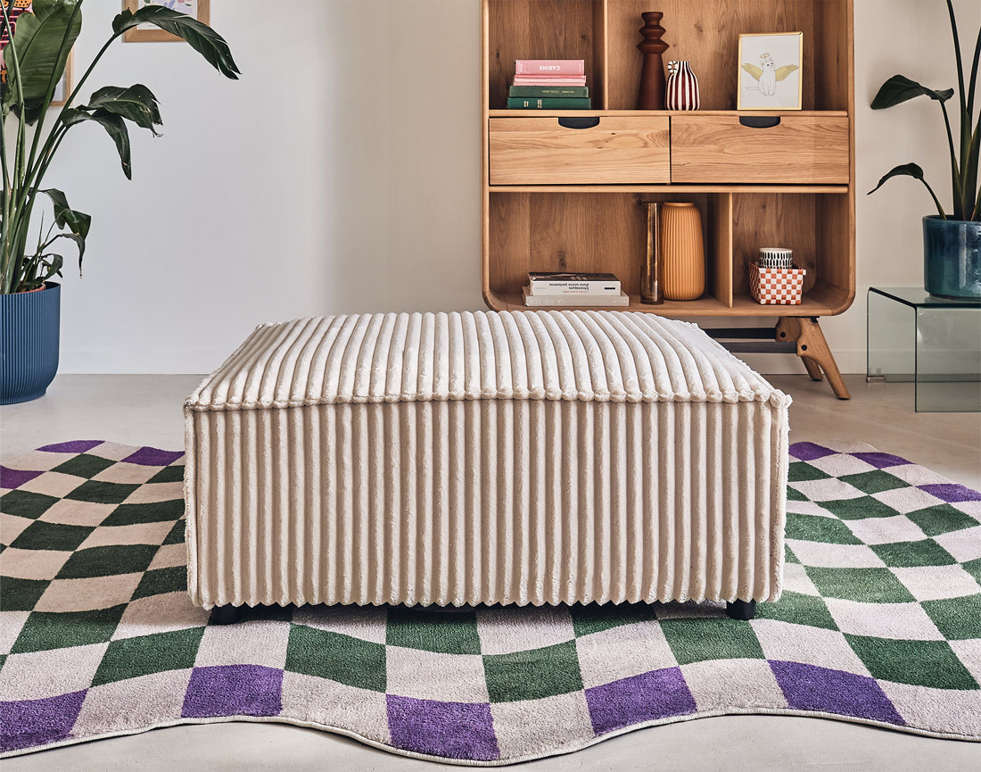 Pouf en velours côtelé grosses côtes Stella Pouf en velours côtelé grosses côtes Stella