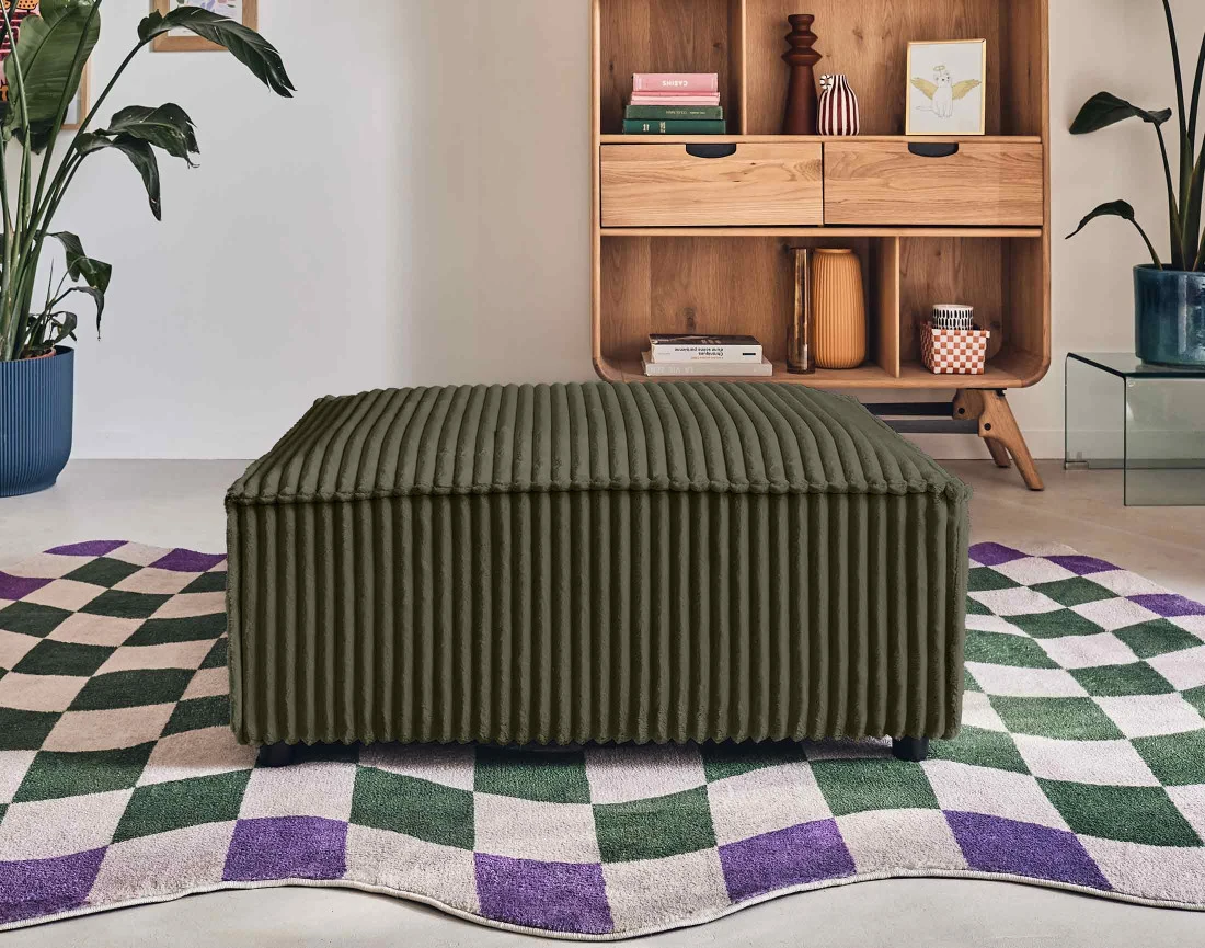 Pouf en velours côtelé grosses côtes Stella