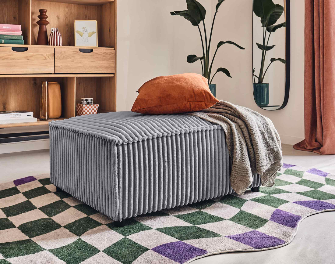 Pouf en velours côtelé grosses côtes Stella Pouf en velours côtelé grosses côtes Stella
