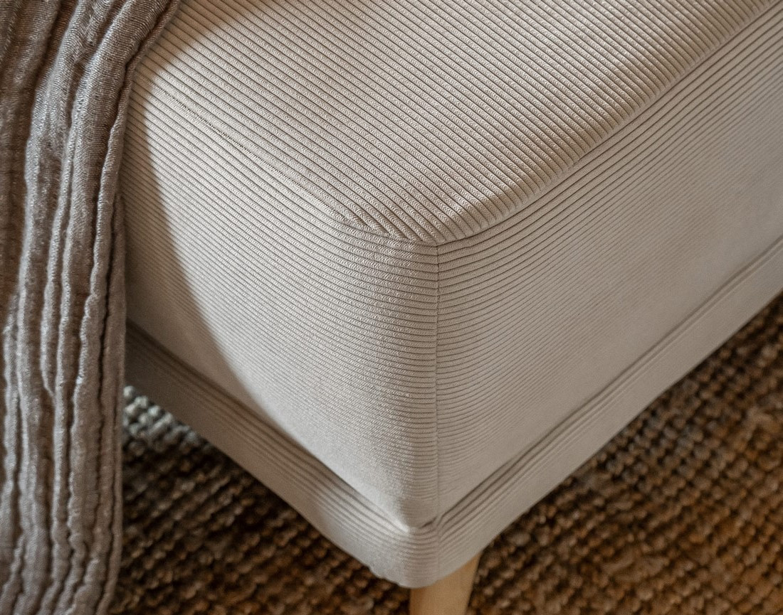 Canapé d'angle d'ange gauche 5 places convertible avec coffre en velours côtelé Lena Canapé d'angle d'ange gauche 5 places convertible avec coffre en velours côtelé Lena