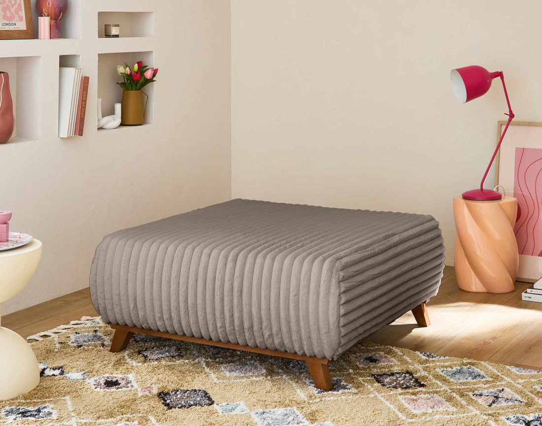 Pouf modulable 95 cm en fausse fourrure côtelée Cristal