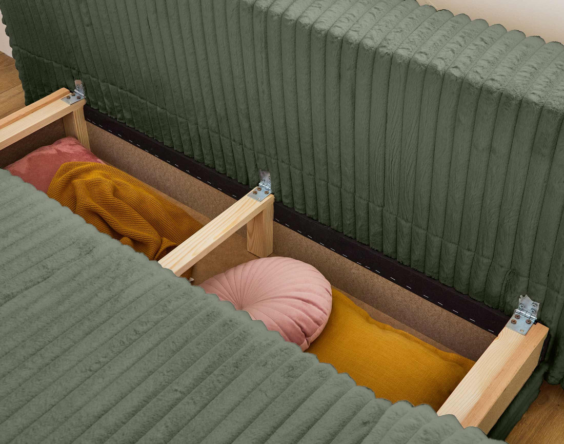 Canapé 3 places convertible avec coffre et grand pouf en fausse fourrure côtelée Cristal Canapé 3 places convertible avec coffre et grand pouf en fausse fourrure côtelée Cristal