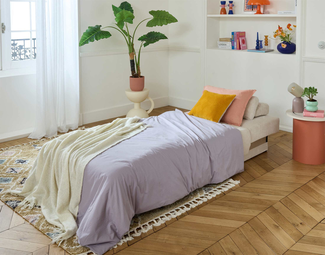 Fauteuil convertible avec coffre et grand pouf en velours texturé Cristal