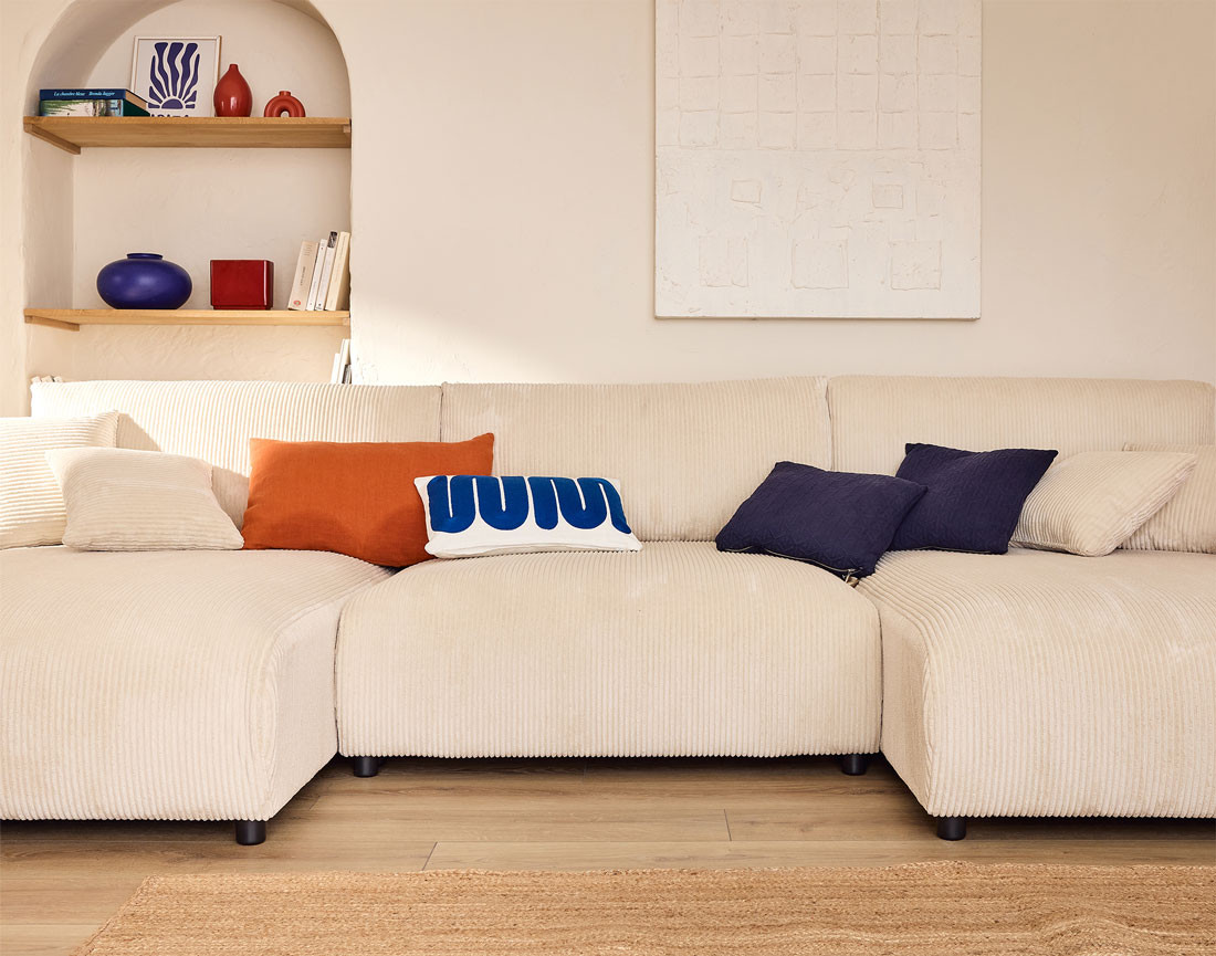 Canapé panoramique en U 7 places convertible avec coffre en velours côtelé Pivoine Canapé panoramique en U 7 places convertible avec coffre en velours côtelé Pivoine