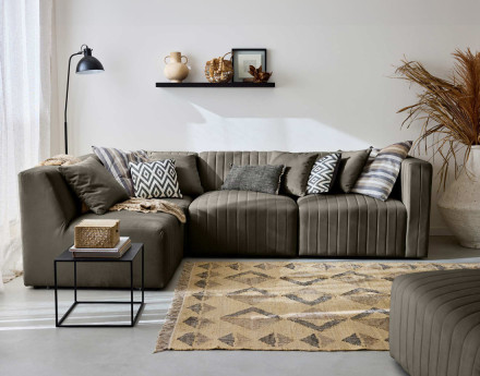 Canapé modulable d'angle gauche 5 places avec pouf d'appoint en velours Nova