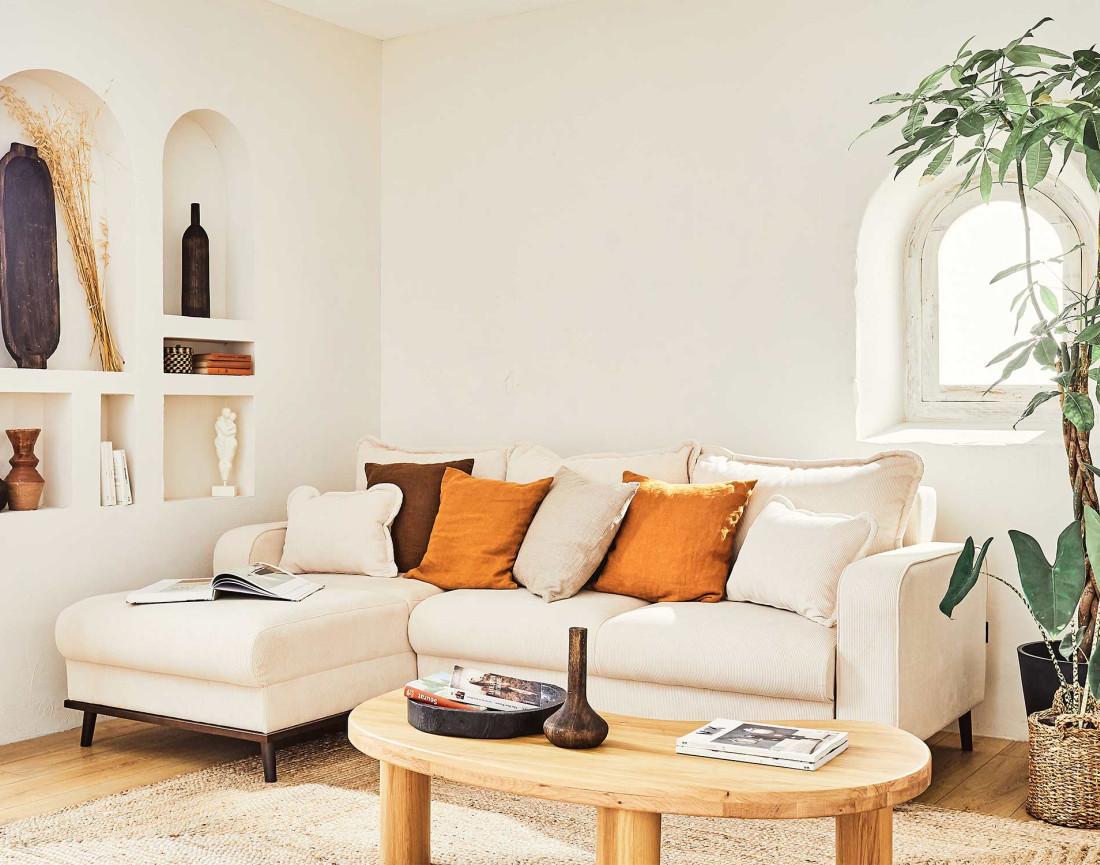 Canapé d'angle gauche 4 places convertible avec coffre en velours côtelé Albane Canapé d'angle gauche 4 places convertible avec coffre en velours côtelé Albane