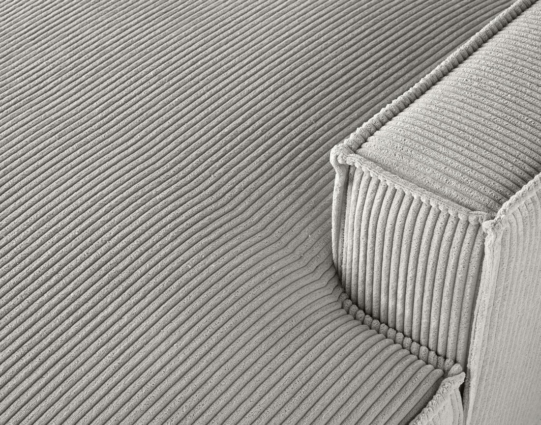 Canapé d'angle droit aux formes arrondies 4 places en velours côtelé Spiaggia Canapé d'angle droit aux formes arrondies 4 places en velours côtelé Spiaggia