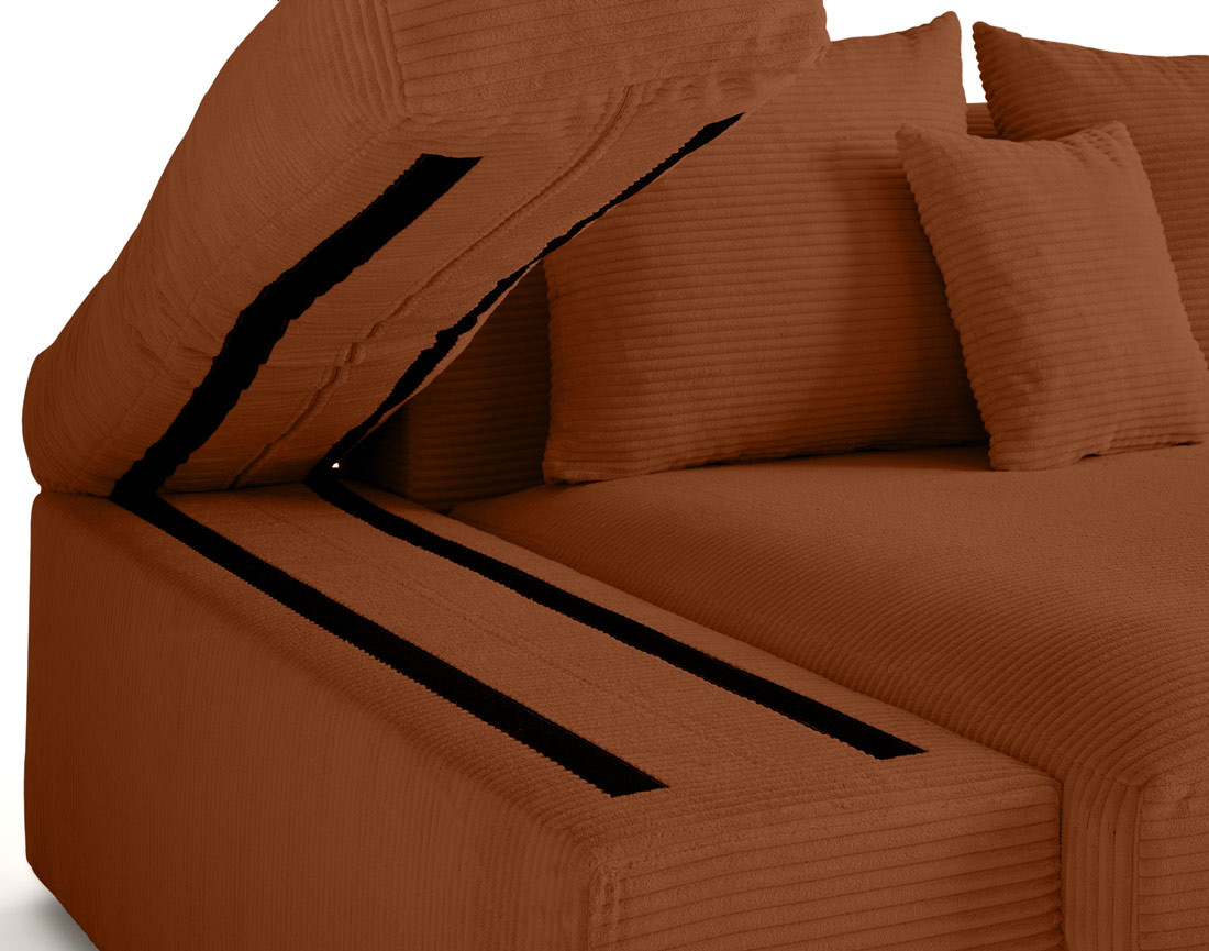 Canapé 4 places avec une assise profonde en velours côtelé