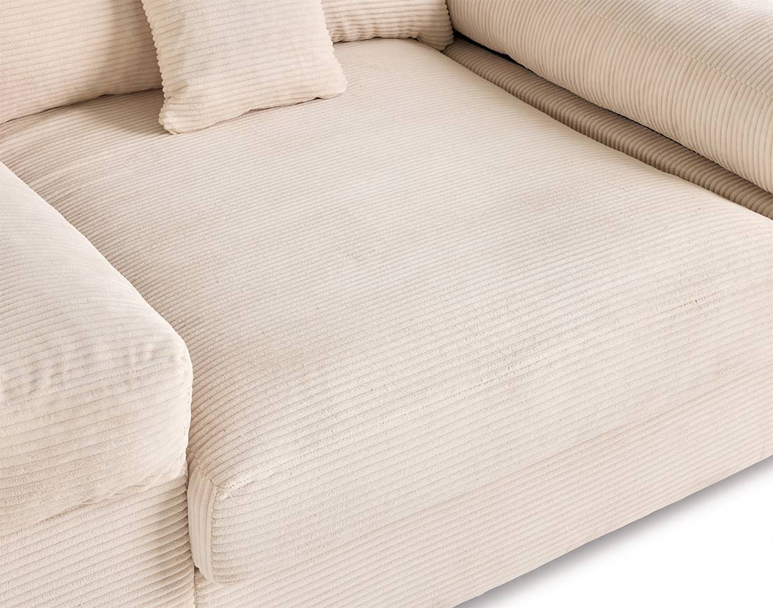 Fauteuil XL avec assise profonde en velours côtelé Aspen