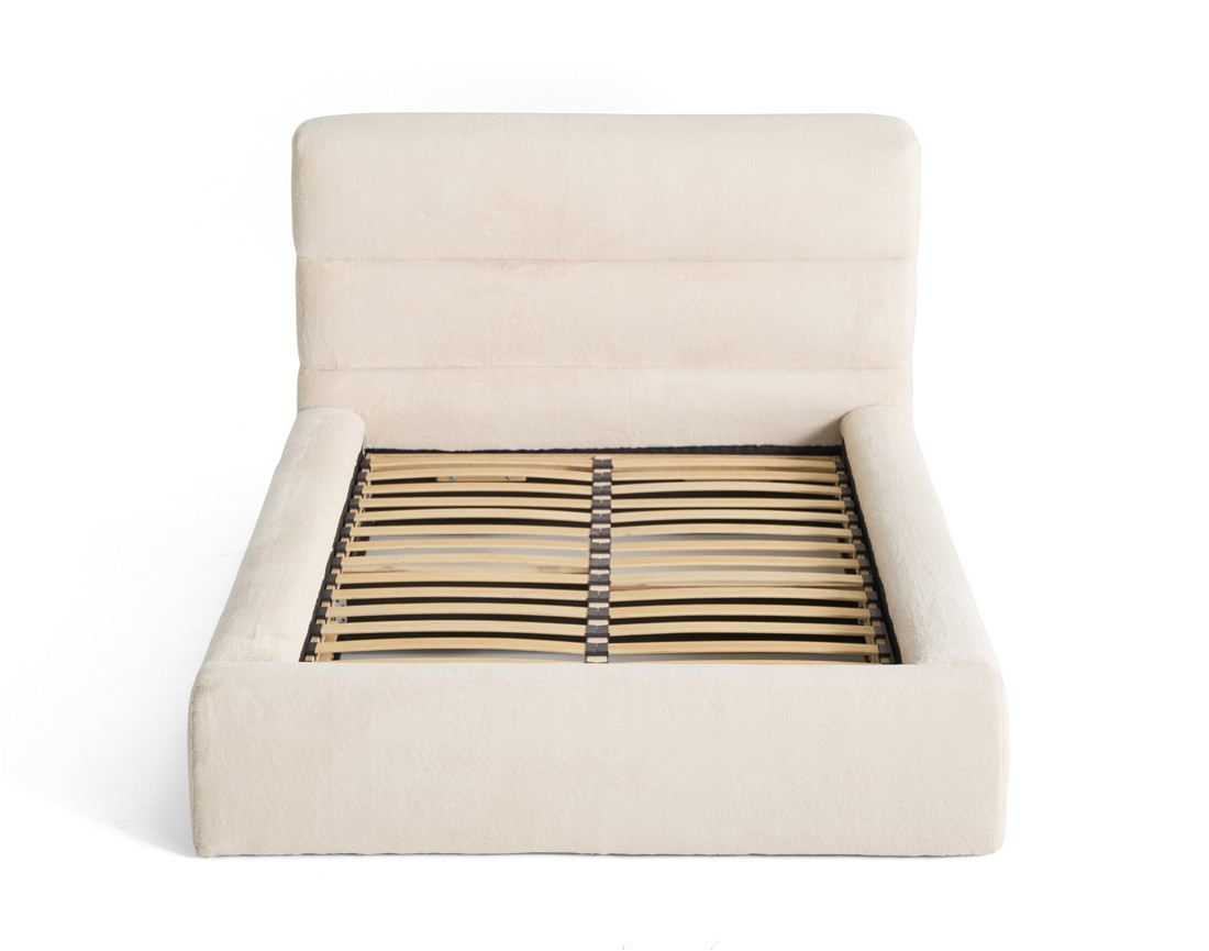 Lit coffre 160x200 cm sommier inclus en fausse fourrure Sunset Lit coffre 160x200 cm sommier inclus en fausse fourrure Sunset