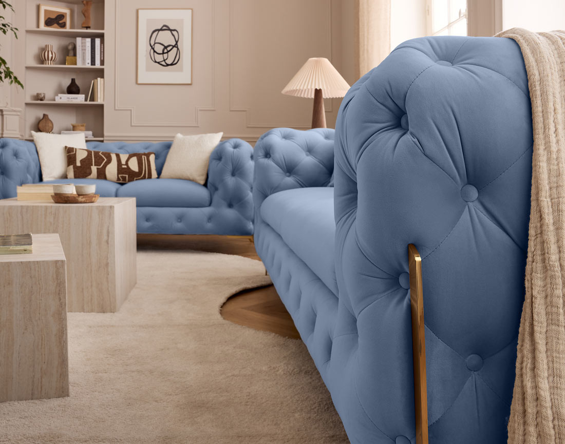 Canapé 2 places chesterfield en velours pieds en métal doré Camden