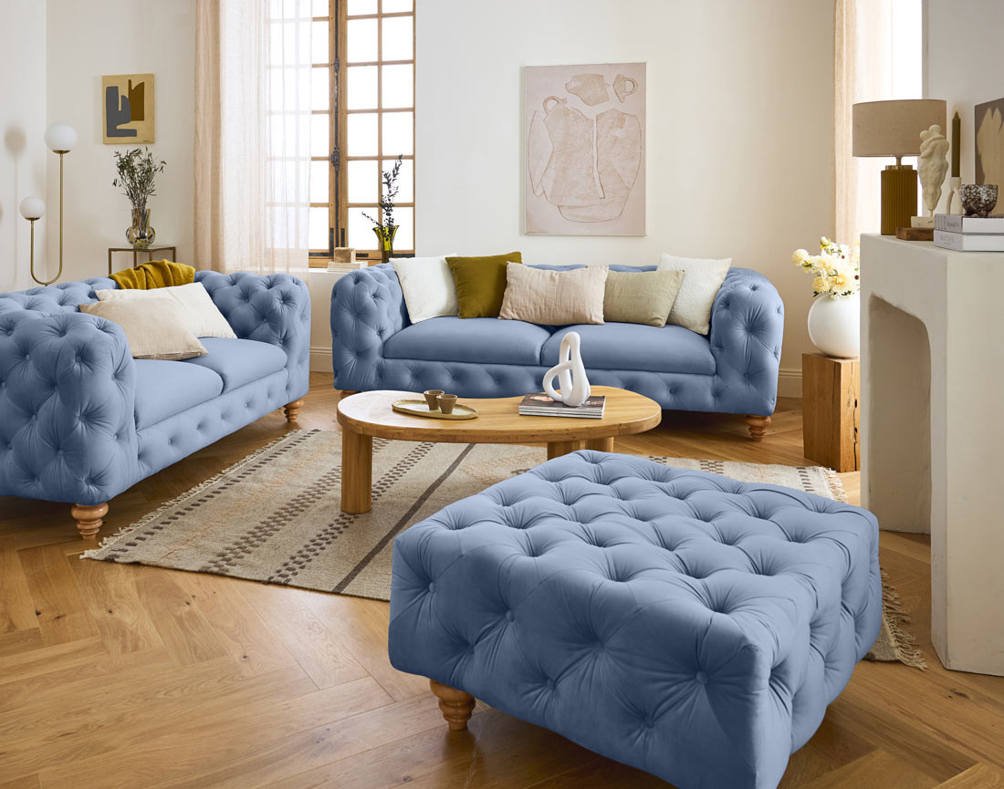 Canapé 2 places chesterfield en velours pieds bois Walter