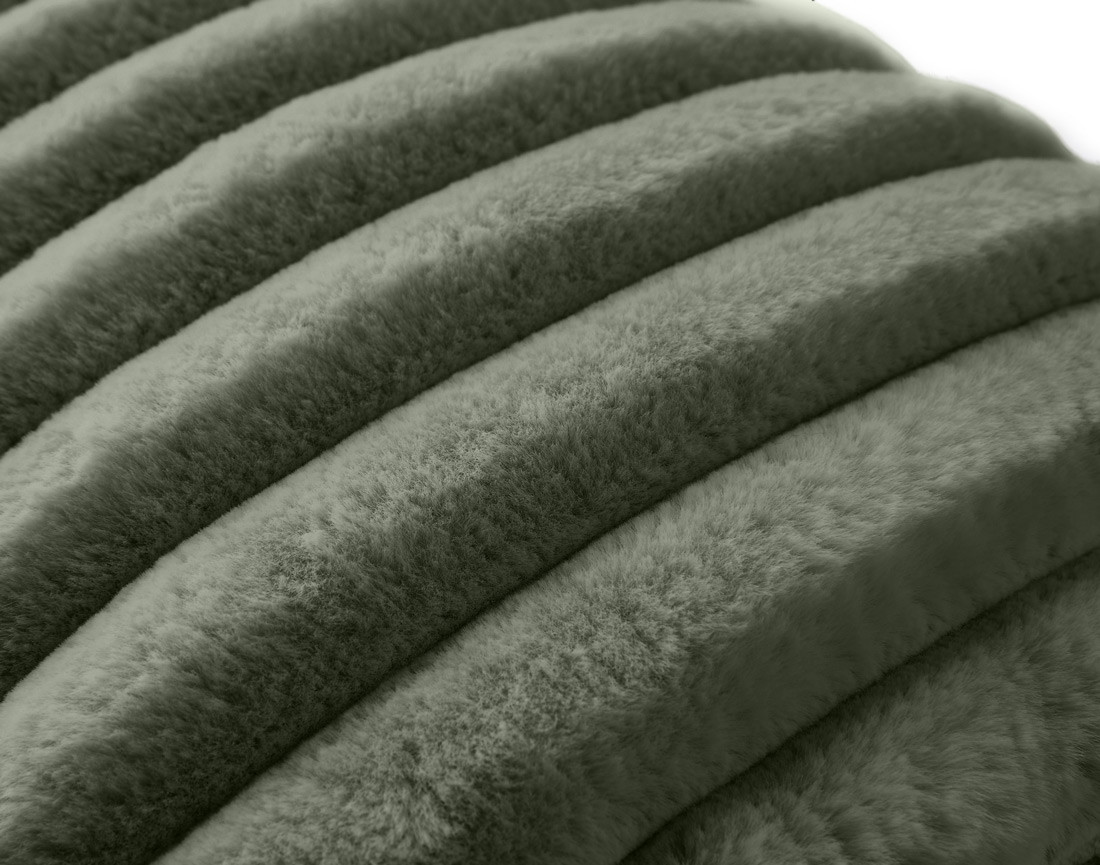 Coussin en fausse fourrure côtelé 40x40 cm Sierra