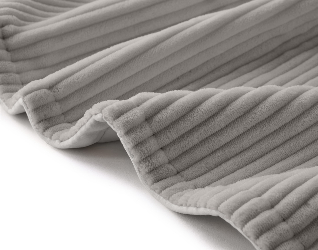 Plaid 200x140 cm en velours côtelé et velours Palerma