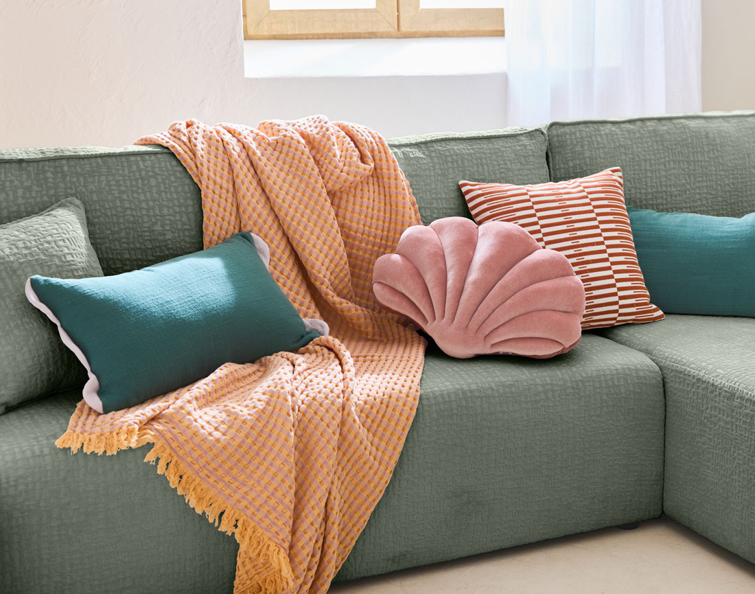 Canapé d'angle réversible 4 places convertible avec coffre en tissu velours relief Topaze