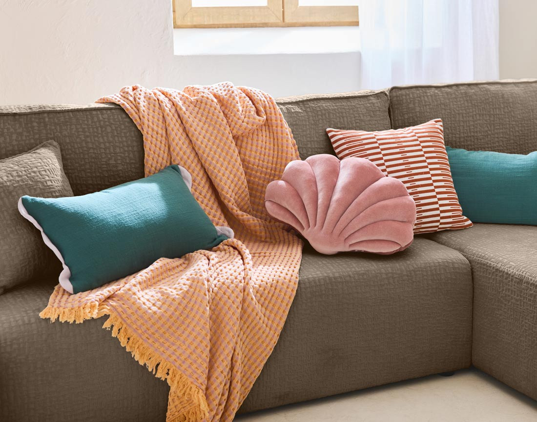 Canapé d'angle réversible 4 places convertible avec coffre en tissu velours relief Topaze