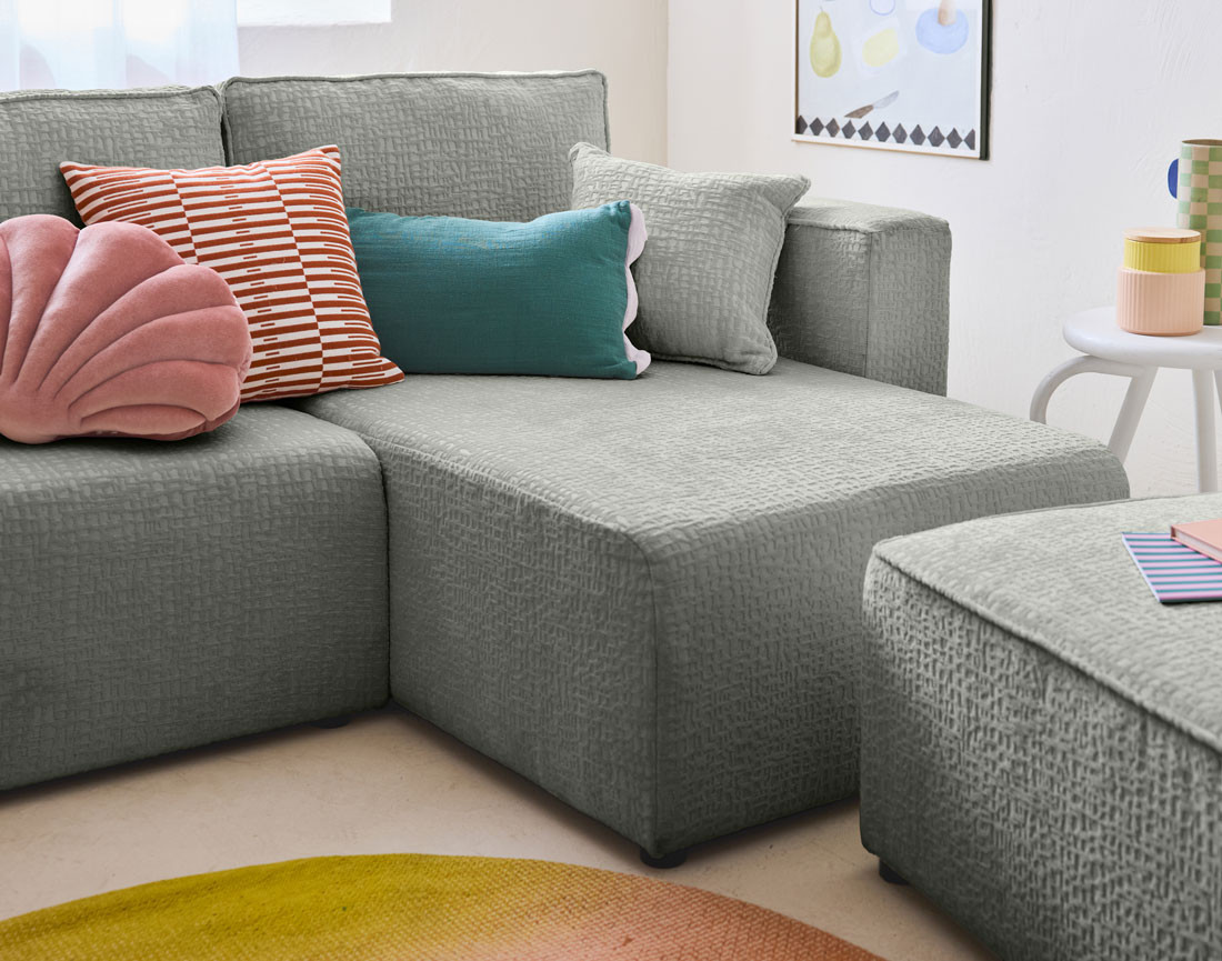 Canapé d'angle réversible 4 places convertible avec coffre en tissu velours relief Topaze Canapé d'angle réversible 4 places convertible avec coffre en tissu velours relief Topaze