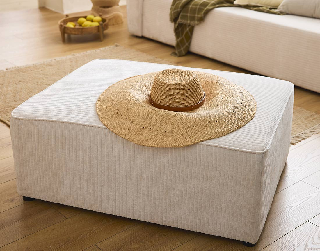 Pouf en velours côtelé plat Topaze