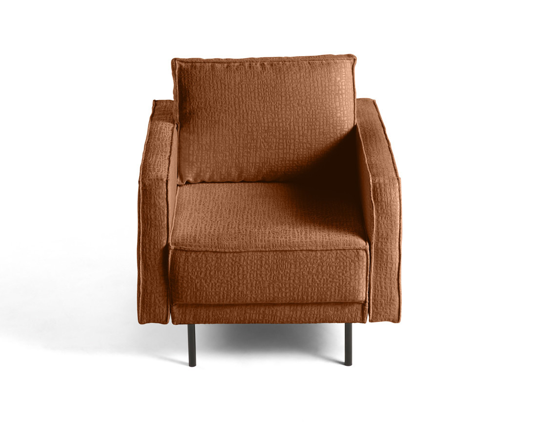 Fauteuil pieds hauts en tissu velours relief Charlie
