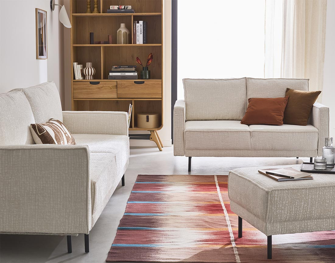 Canapé droit 3 places convertible avec coffre en tissu velours relief Charlie Canapé droit 3 places convertible avec coffre en tissu velours relief Charlie