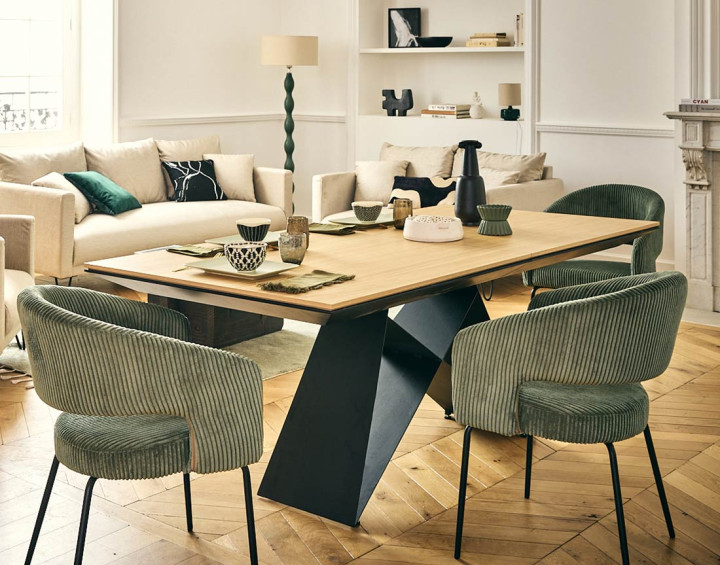 Table à manger extensible bois et noir 200 cm Capriccio