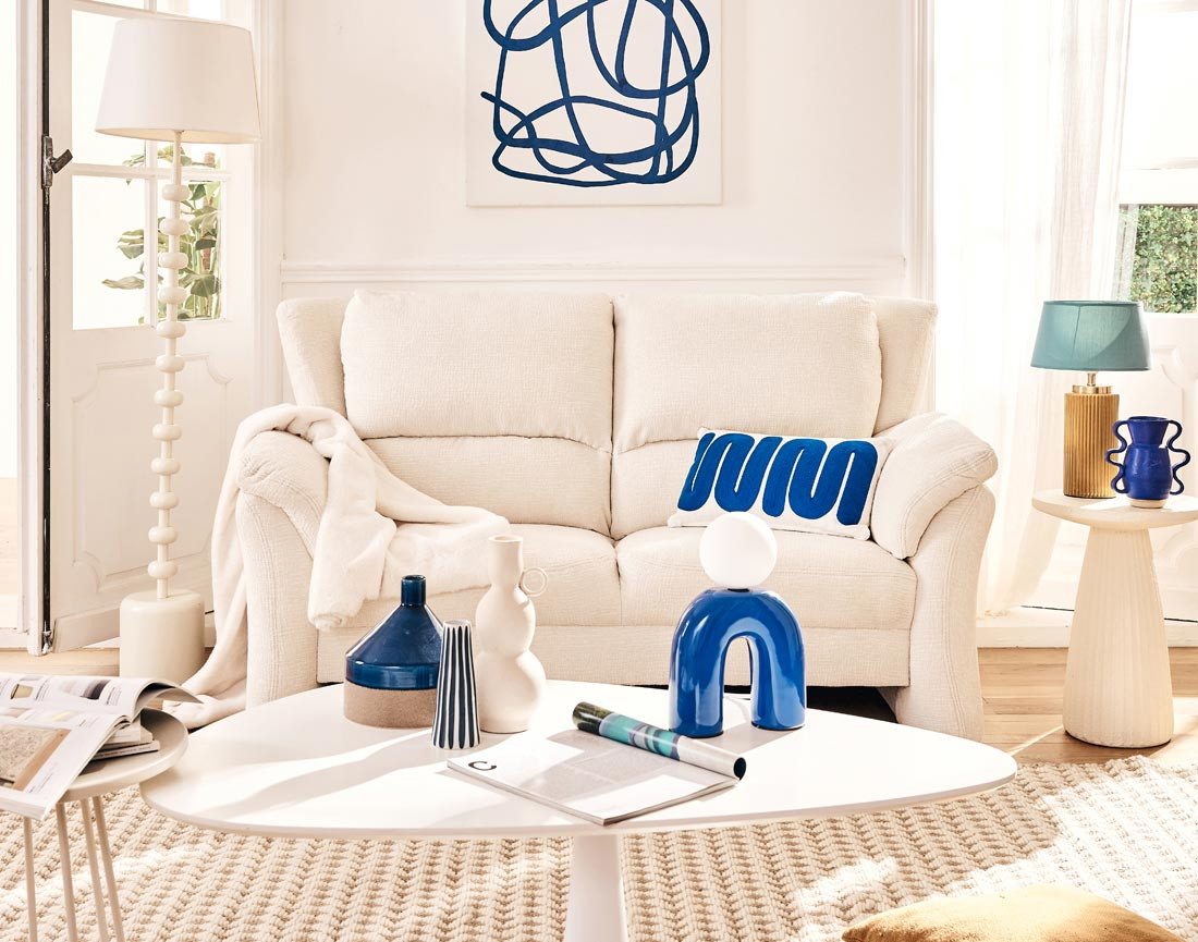 Canapé droit 2 places en tissu velours relief Bastille Canapé droit 2 places en tissu velours relief Bastille