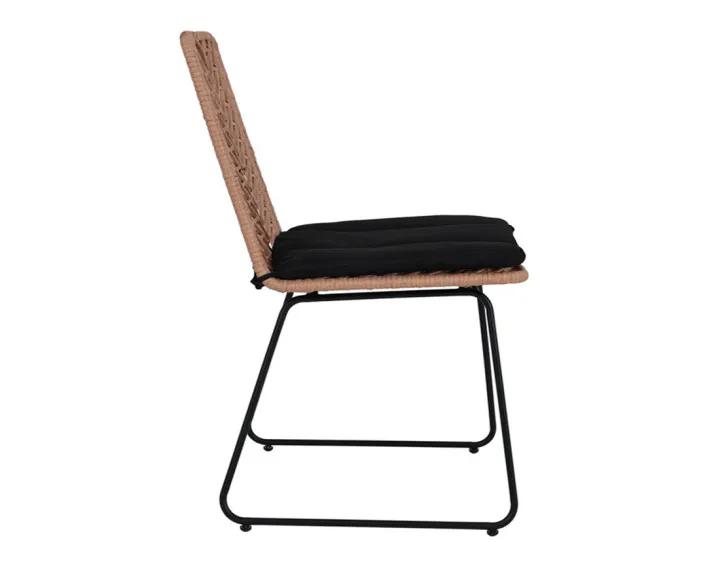 Lot de 4 chaises effet rotin bois et noir Forenza