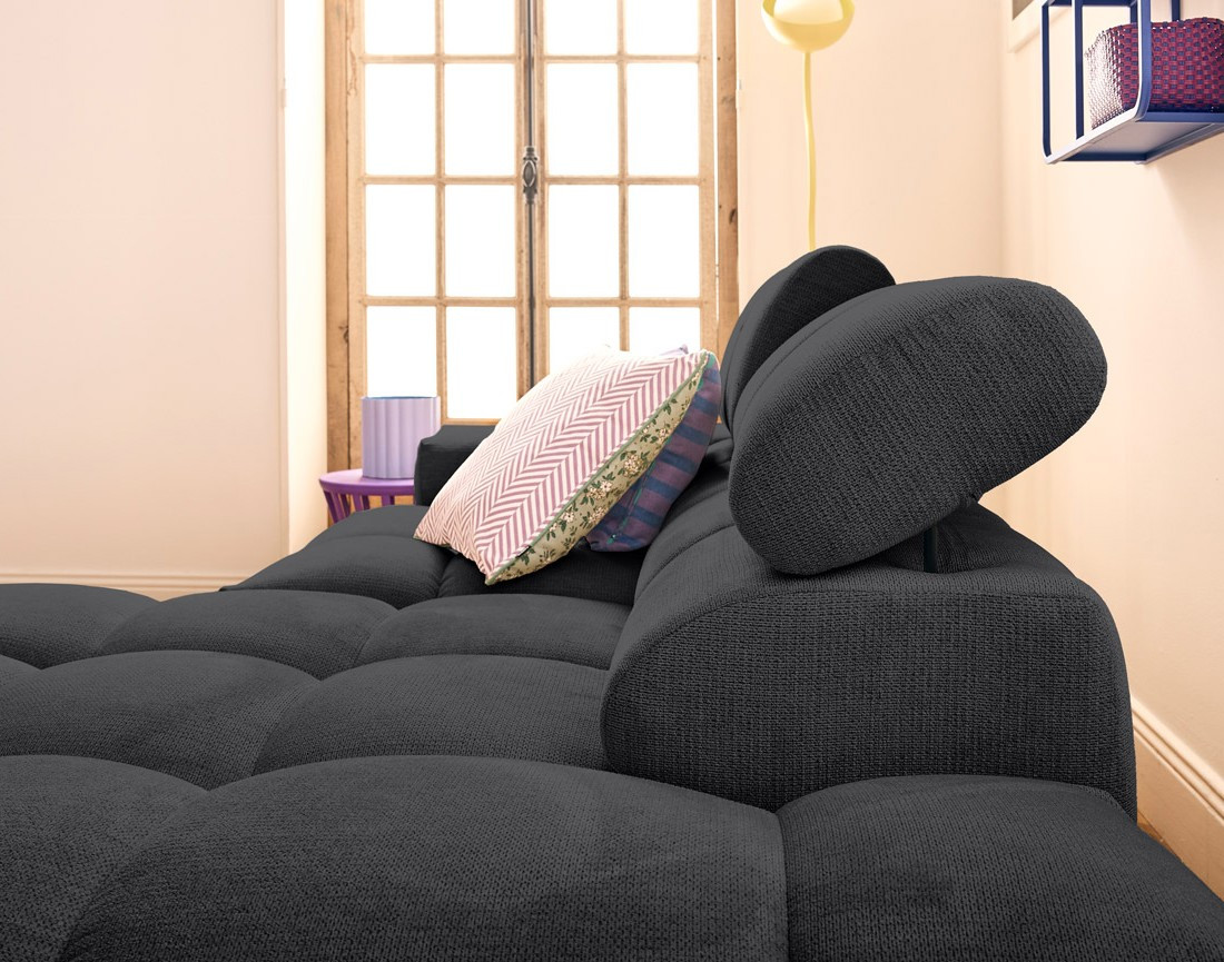 Canapé d'angle droit 4 places avec têtières réglables en tissu texturé Matera