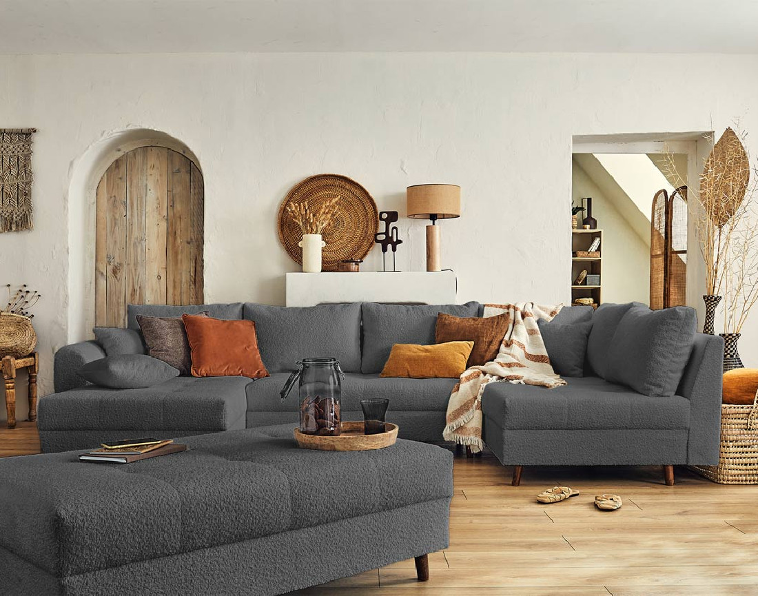 Canapé panoramique d'angle droit 7 places avec pouf d'appoint en tissu bouclette Rune