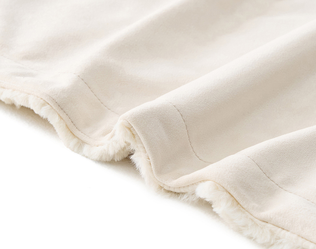 Plaid 100x140 cm en fausse fourrure côtelé et velours Arezzo