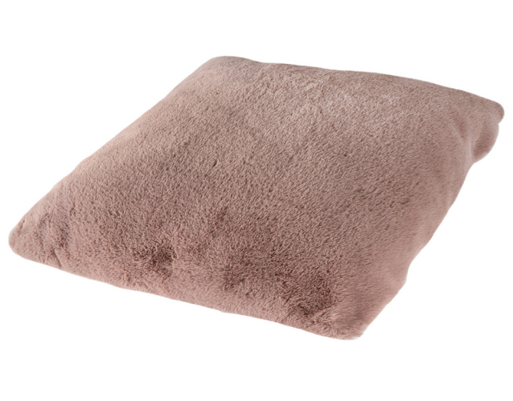 Coussin en fausse fourrure...